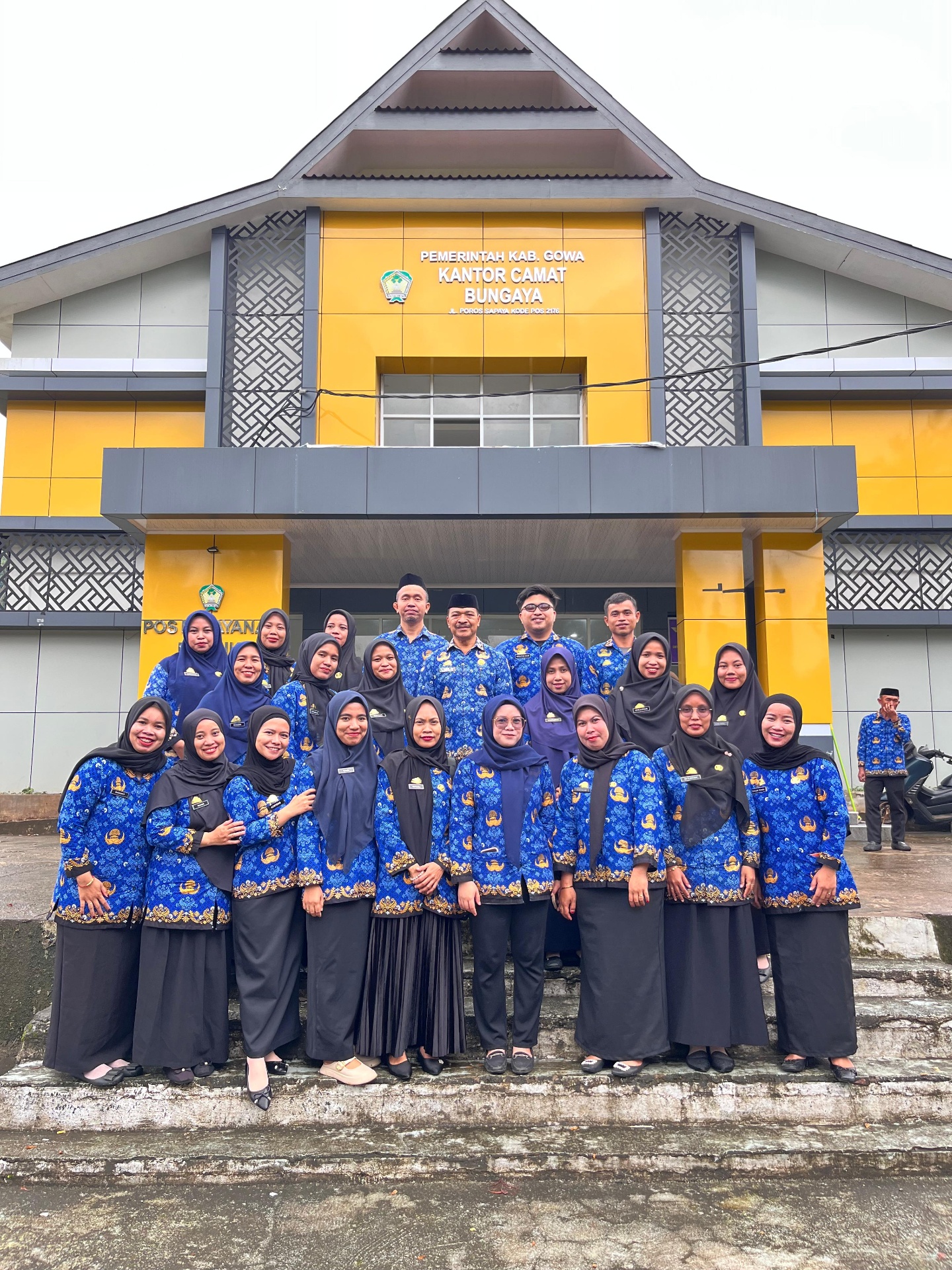Staf UPT Puskesmas Sapaya & Kantor Camat Bungaya
